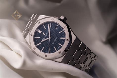 audemars piguet royal oak giá|audemars piguet royal oak review.